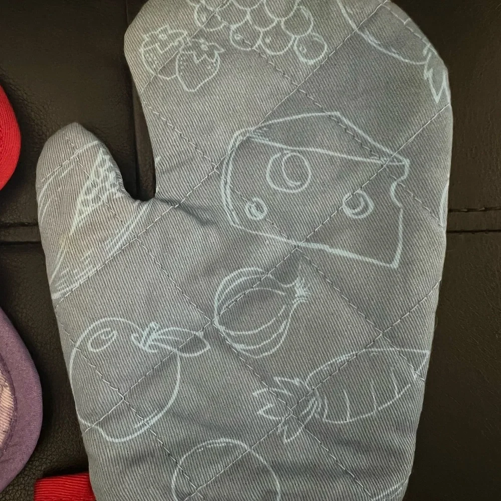 Oven Mitts and Pot Holders 4pcs Set, Bake Accessories